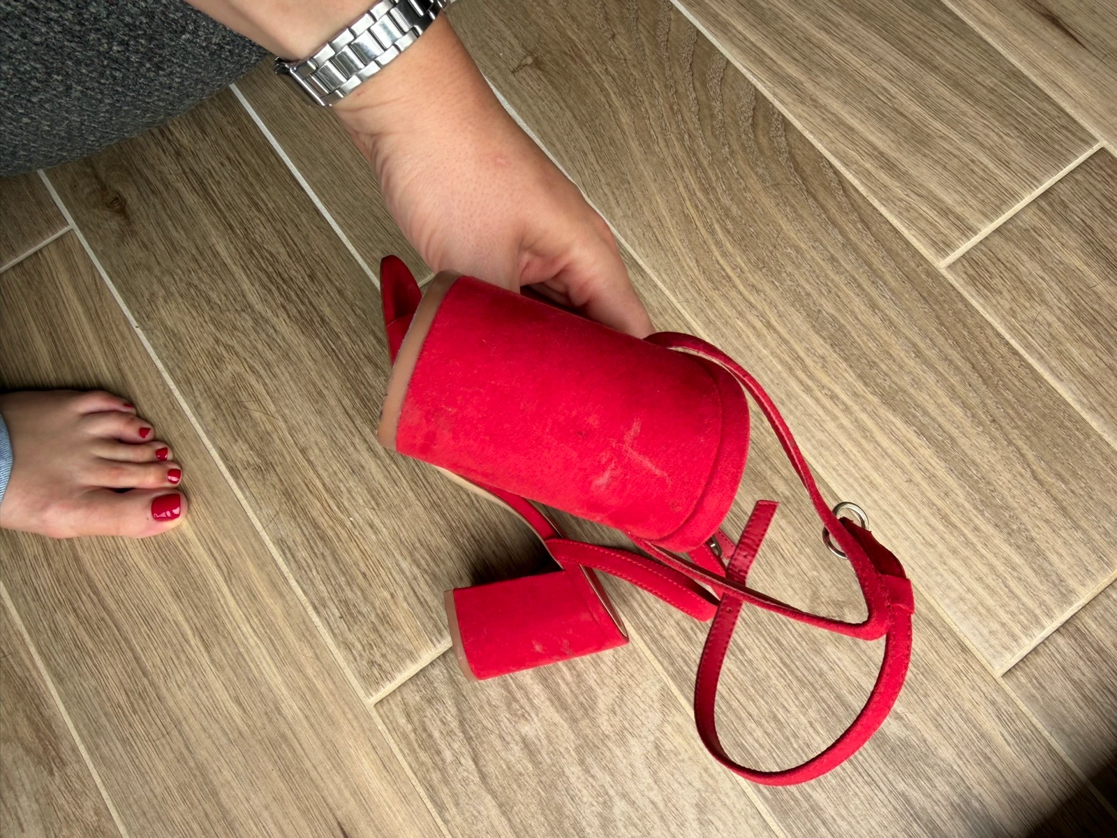 Sandales rouges à talons stradivarius taille 41 – photo 5